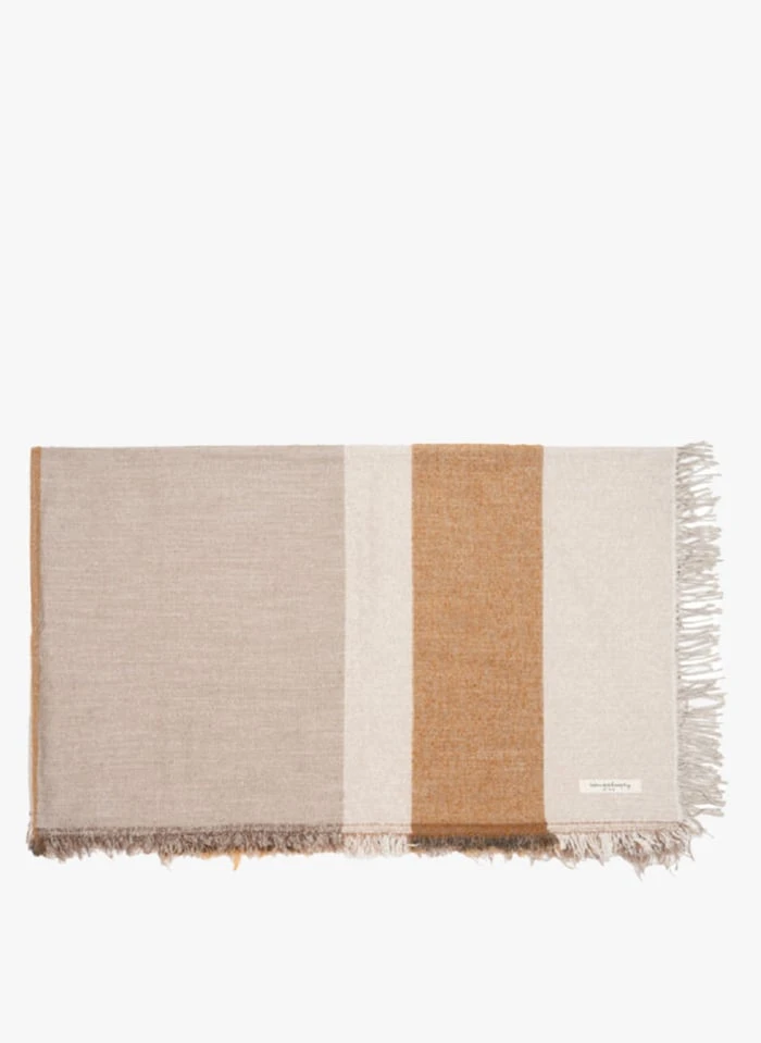 IDYLLE - Plaid Frangé 138x200 Cm | Beige 1 IDYLLE - Plaid Frangé 138x200 Cm | Beige